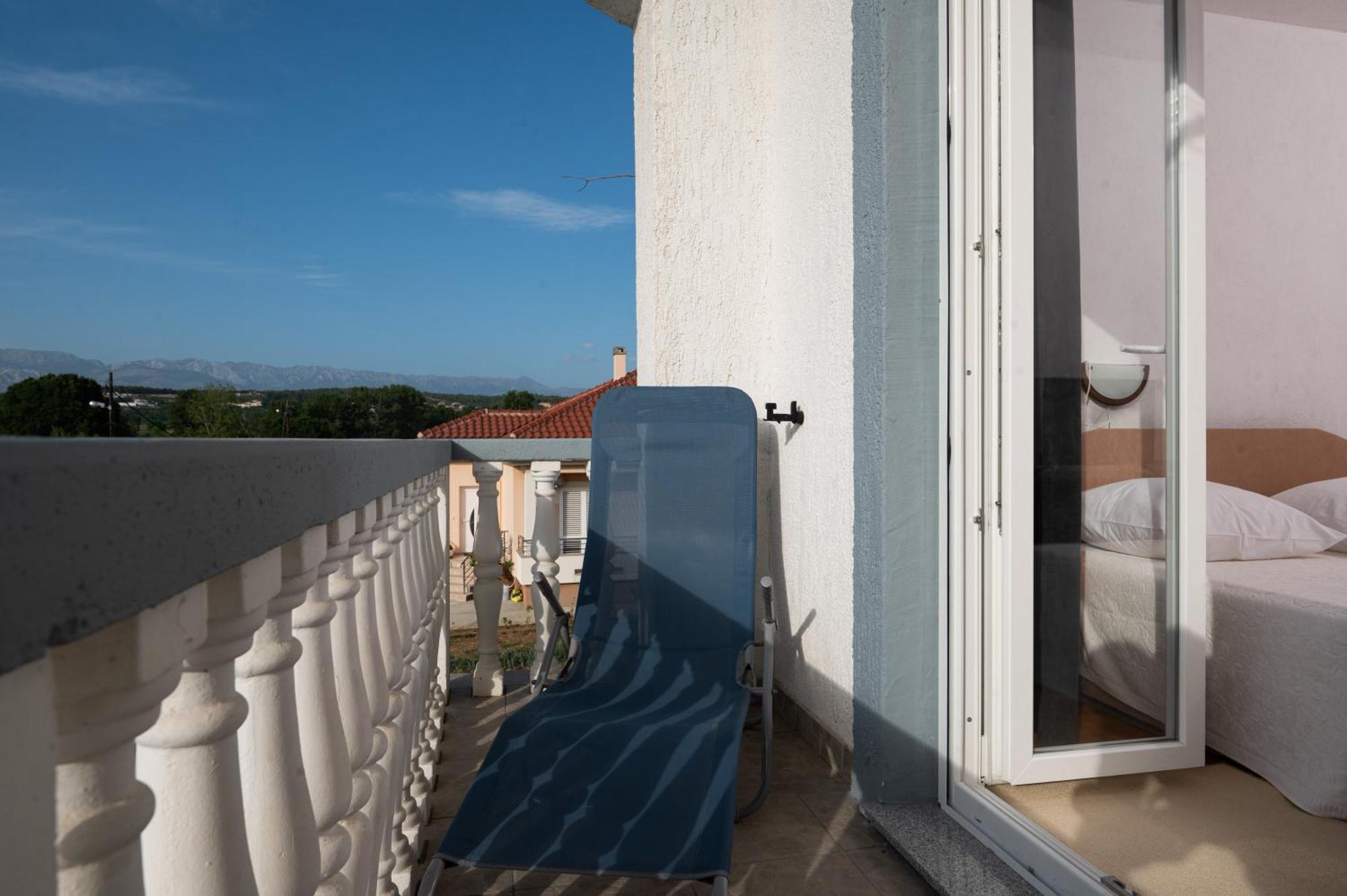 Marina'S Apartments Ražanac Стая снимка